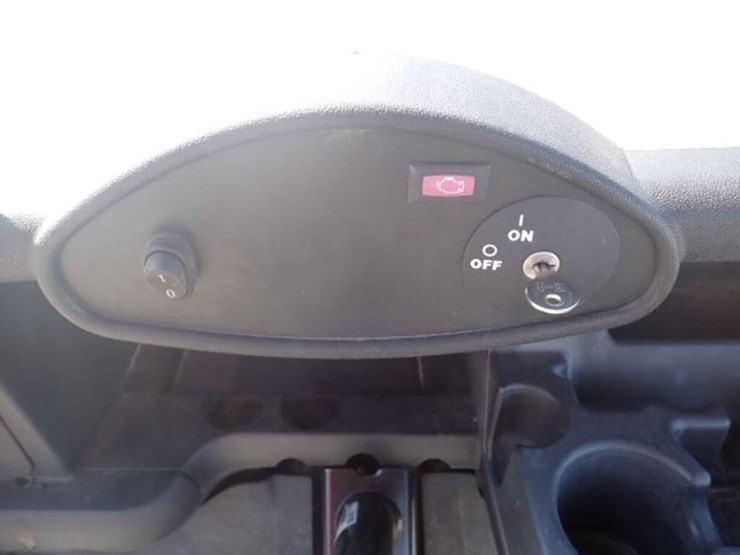 2021-e-z-go-rxv-4-passenger-gas-golf-cart-5621826-image-12