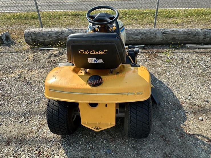 cub-cadet-2130-image-3