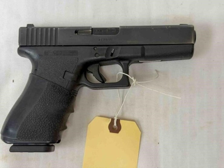 glock-model-21-45acp-pistol-image-9