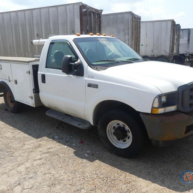 2004 FORD F350