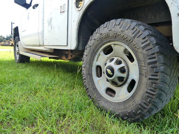 2015-chevrolet-2500hd-image-8