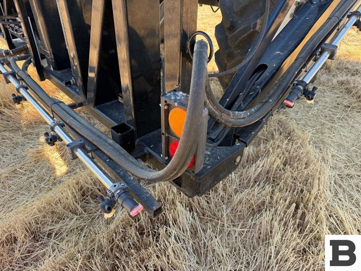 ag-spray-equipment-7000-image-32