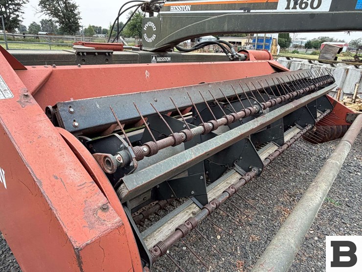 hesston-1160-image-37