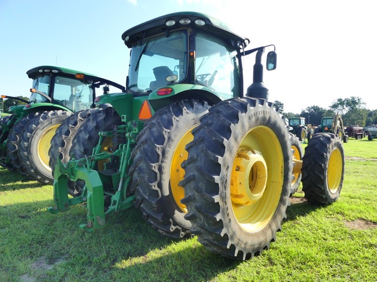 2014-john-deere-8370r-image-3