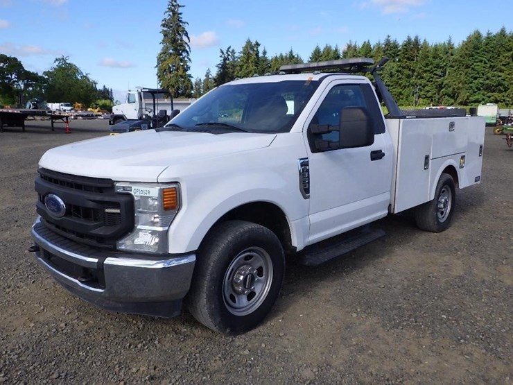 2021-ford-f350-image-1