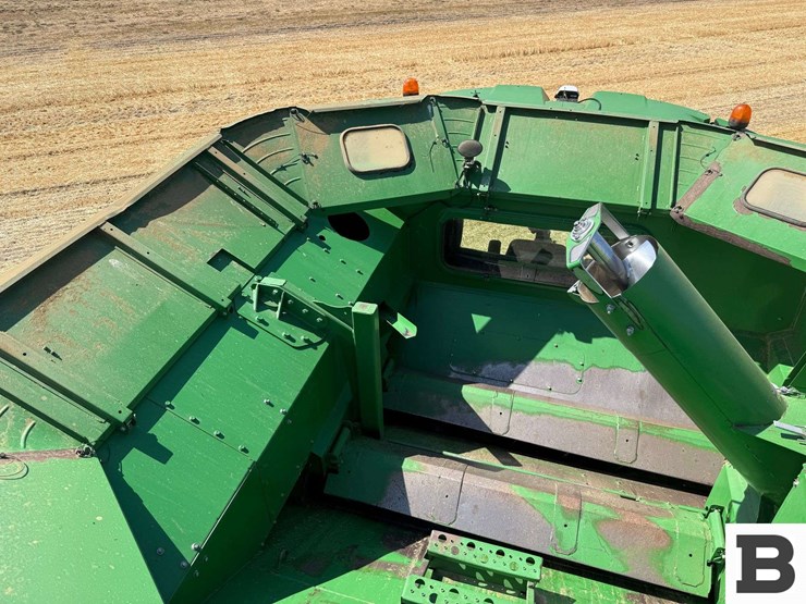 2014-john-deere-s660-image-63