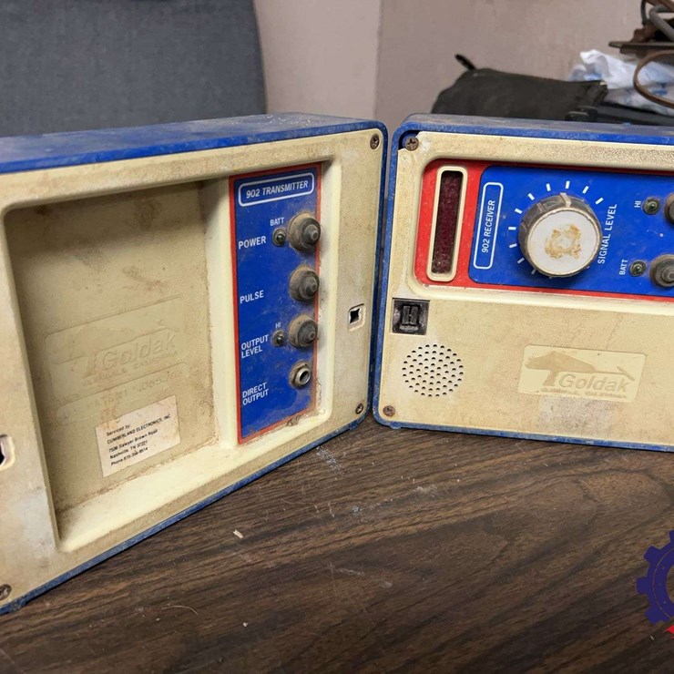 Two Goldak 902 Utility Locator Sets with Transmitter and Receiver