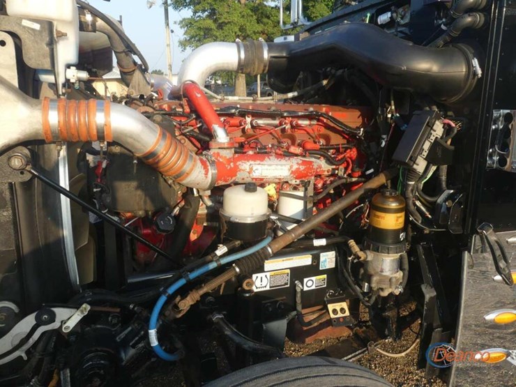 2013-peterbilt-388-image-9