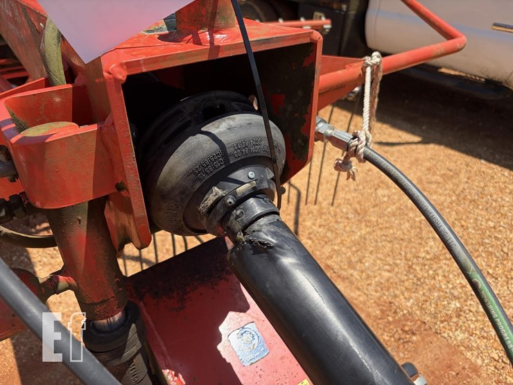 kuhn-ga4220-rotary-rake-7892-image-8