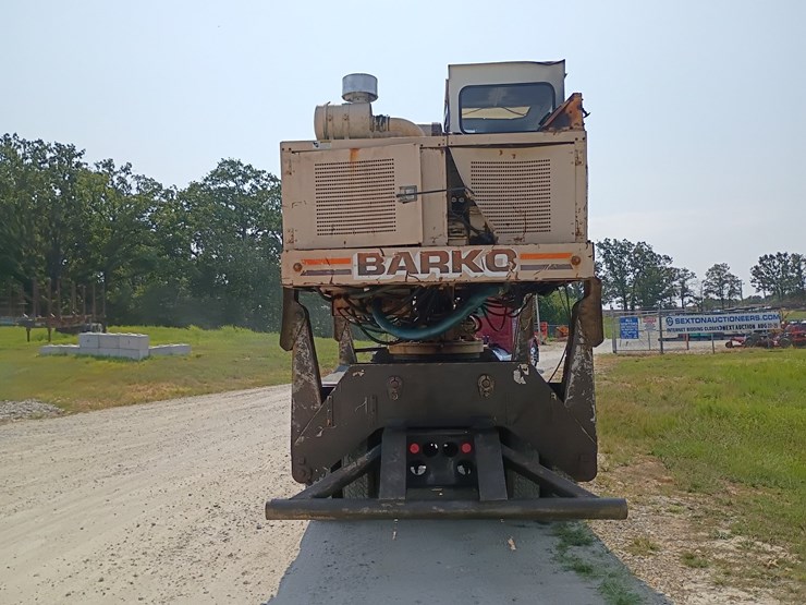 #26282-•-barko-log-picker-trailer-image-7
