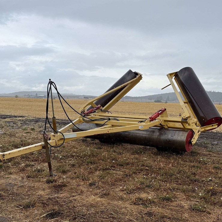 1997 Agriweld Field Roller 23'