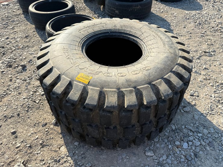 #40806-•-21.5-x16-tractor-tire-inv#40806-image-4
