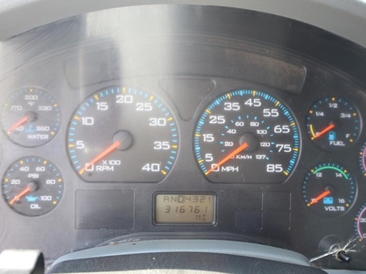 2005-international-durastar-4300-image-25