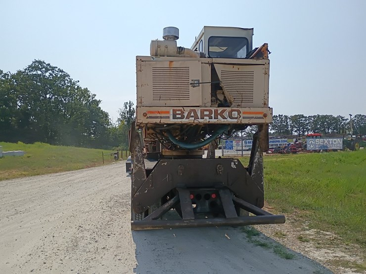 #26282-•-barko-log-picker-trailer-image-6