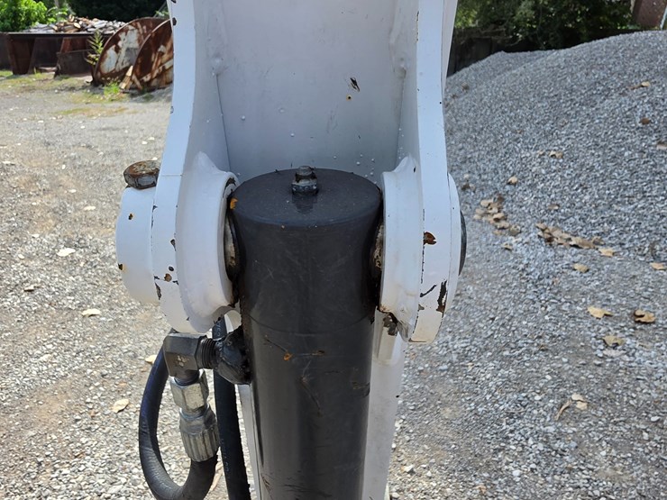 2022-bobcat-e35-image-81