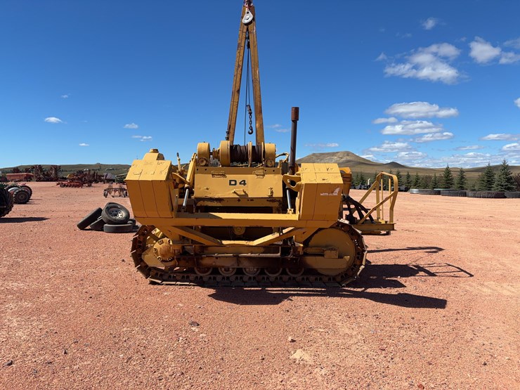 caterpillar-d4-image-1