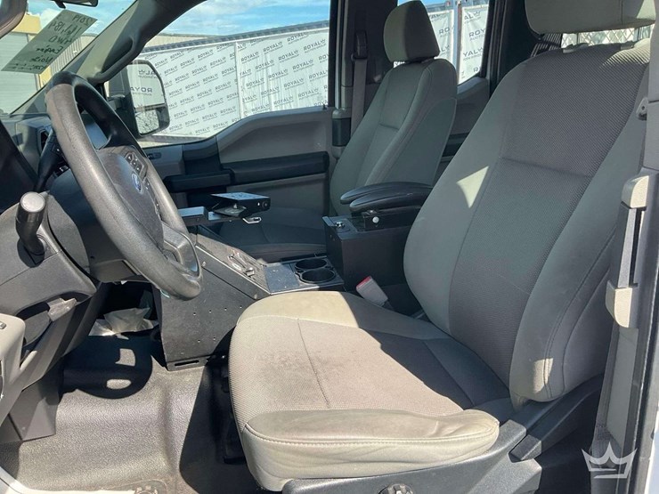 2019-ford-f350-image-19