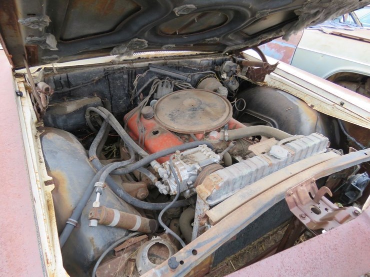 1966-chevrolet-impala-4dr-sedan-image-10