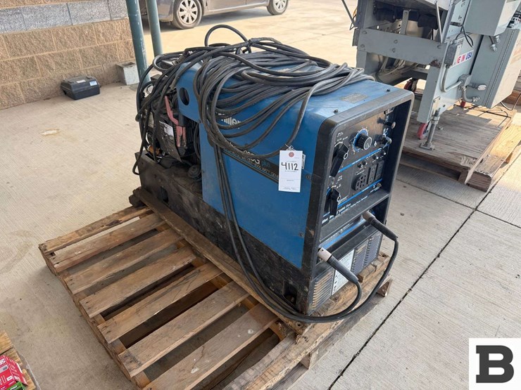 miller-bobcat-225g-image-9