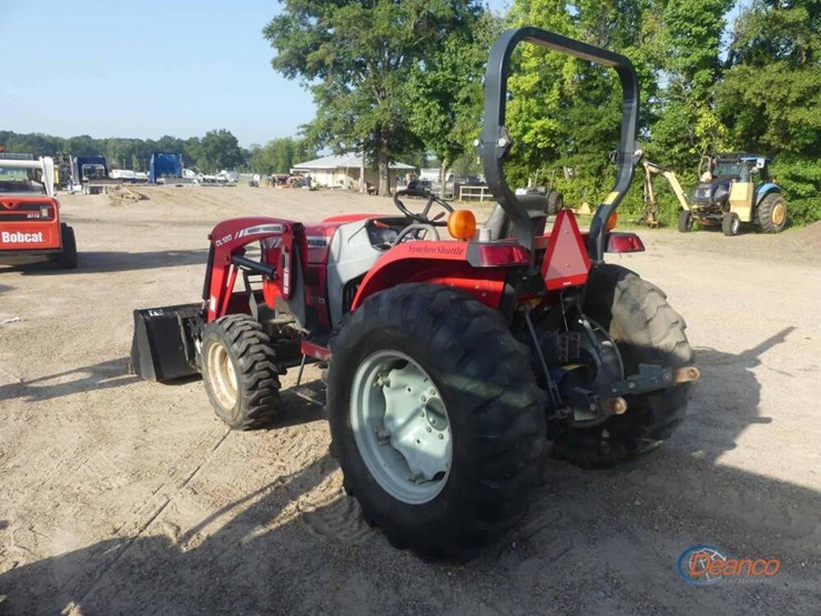 massey-ferguson-1533-image-3