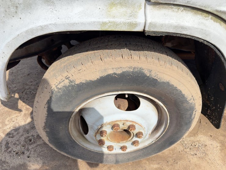 1984-utility-van-image-11
