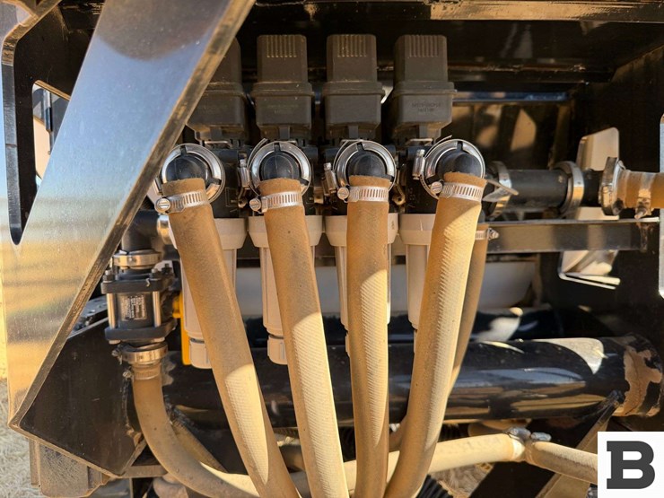 ag-spray-equipment-7000-image-12
