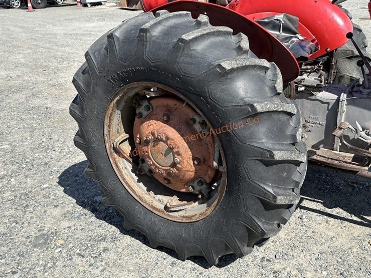 massey-ferguson-65-image-11