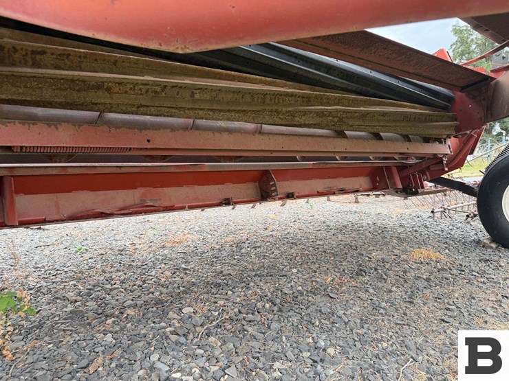 hesston-1160-image-46