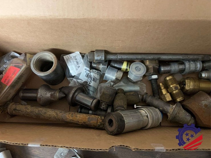 assorted-gas-fittings-image-3