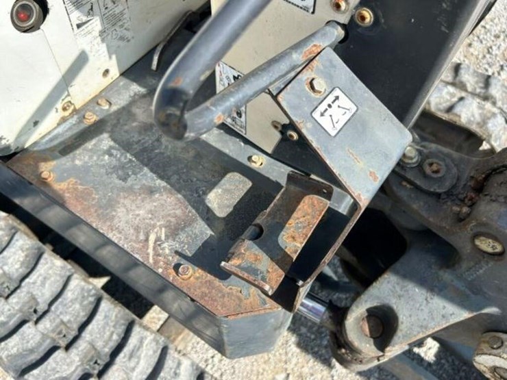 2015-bobcat-418-image-17