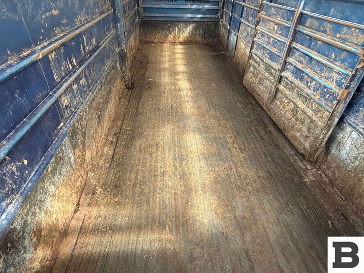 1995-trav-a-long-stock-trailer---ellensburg,-wa-image-22