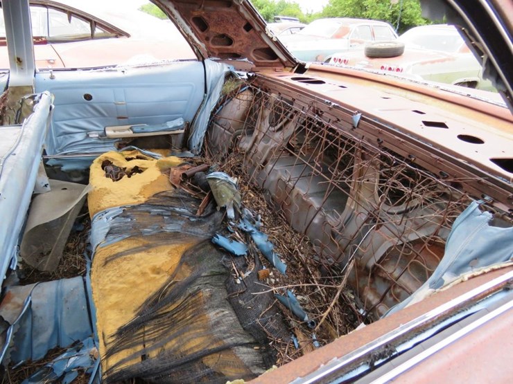 1966-chevrolet-impala-4dr-sedan-image-6