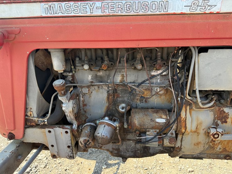 massey-ferguson-85-image-26