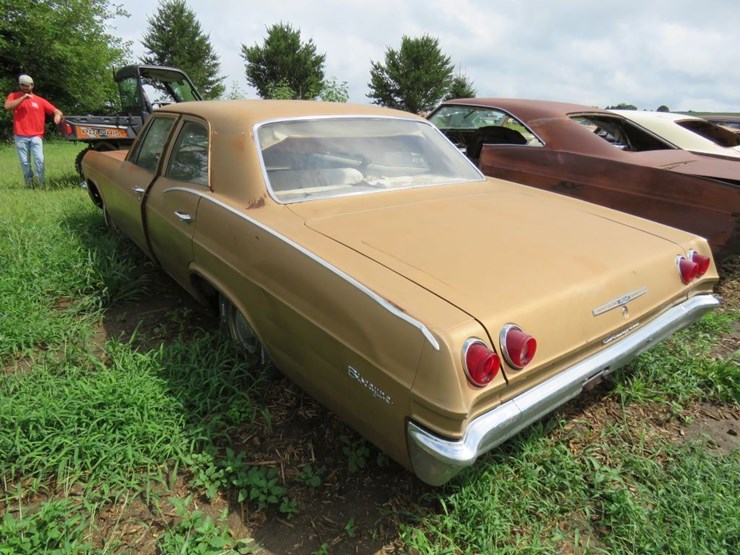 1965-chevrolet-biscayne-4dr-sedan-image-3