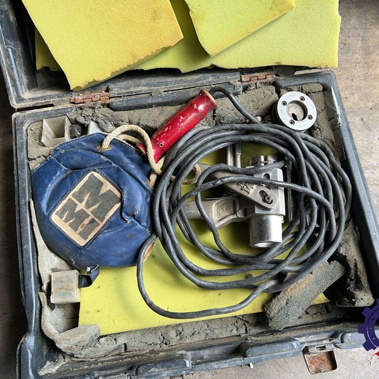 Mini Fusion Machine with Heater and Accessories in Carrying Case