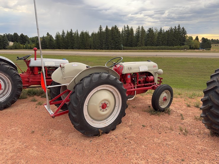 ford-8n-image-6