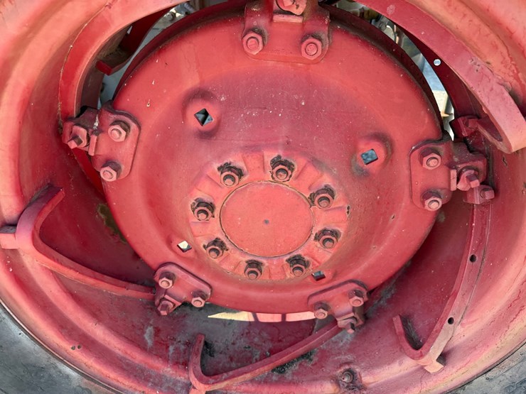 massey-ferguson-85-image-17