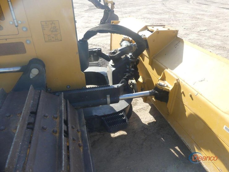 2022-deere-450k-lgp-image-8