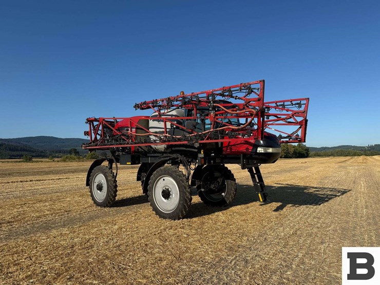 2018-case-ih-patriot-2250-image-8