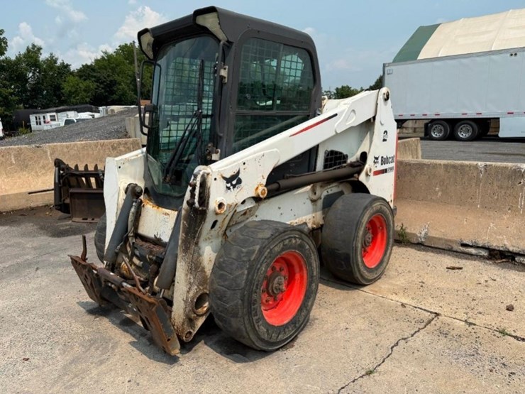 2012-bobcat-s630-image-3