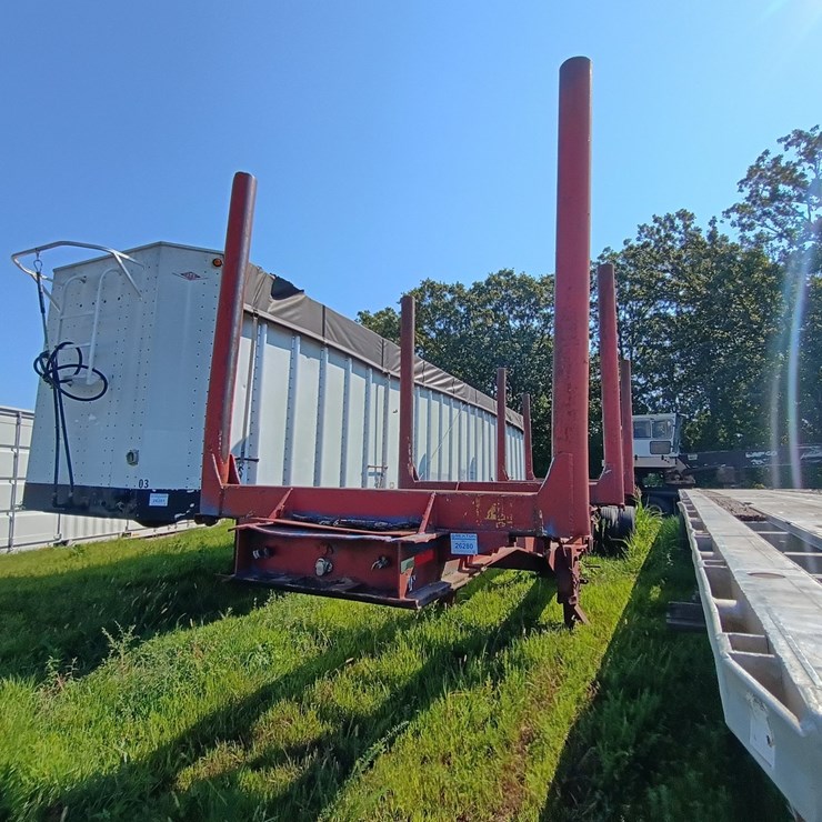 #26280 • 1989 Bank 40ft Log Bunk Trailer