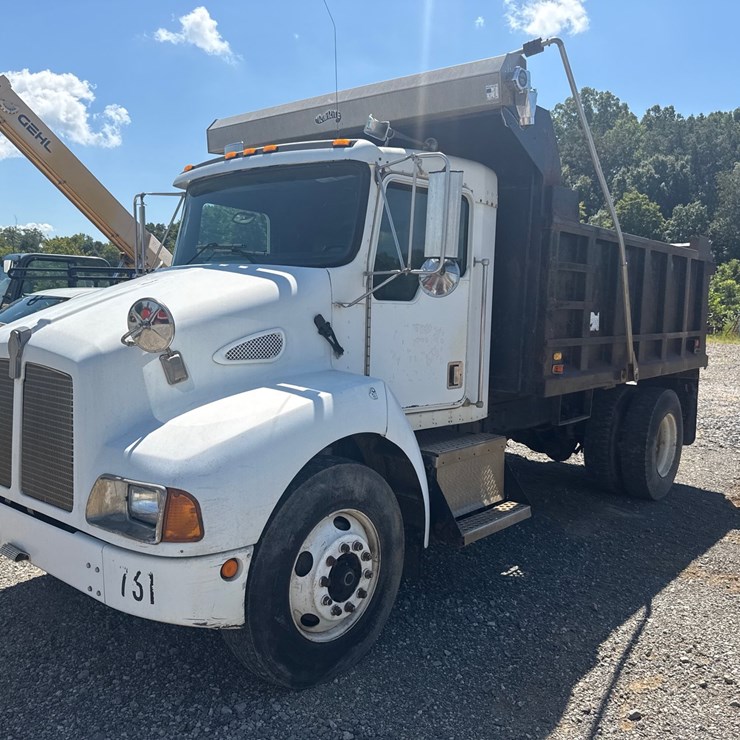 2000 KENWORTH T300