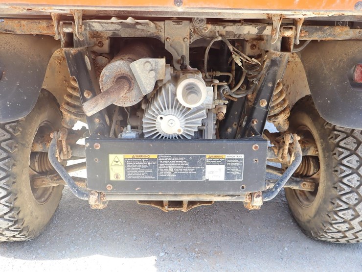 2020-kubota-rtvx1140-image-14