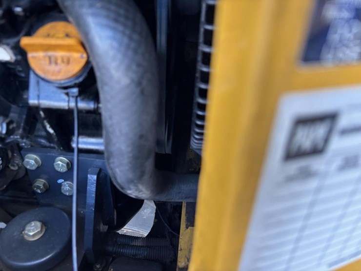 deere-27d-image-45