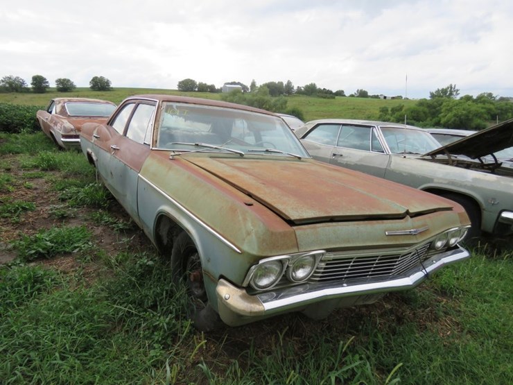 1965-chevrolet-belair-4dr-sedan-image-2