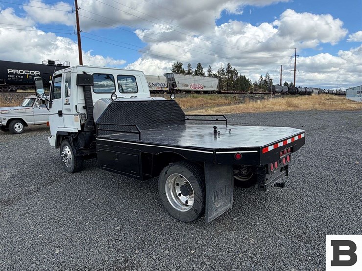 1997-gmc-w5500-image-4