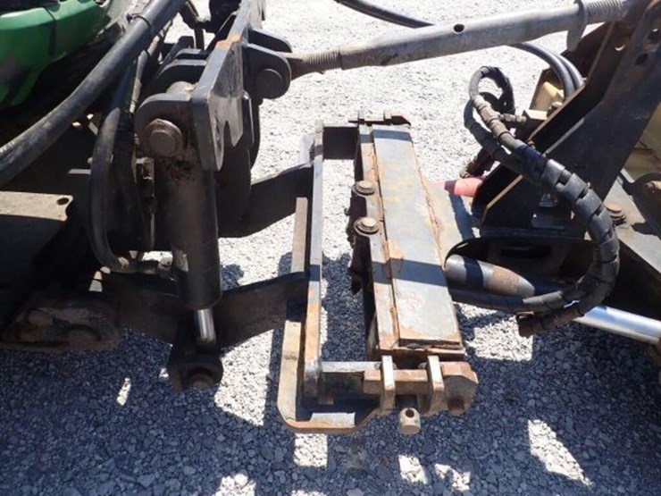 john-deere-3520-image-52