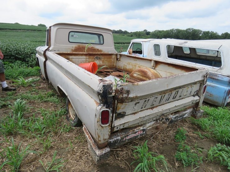 1962-chevrolet-c10-image-3