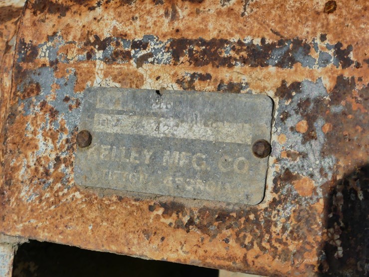 john-deere-7300-image-9