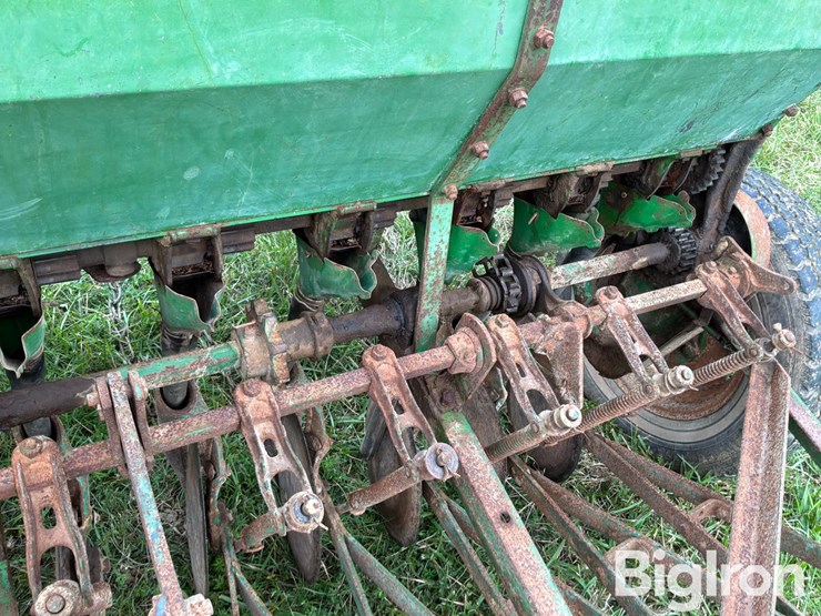 john-deere-750-image-13